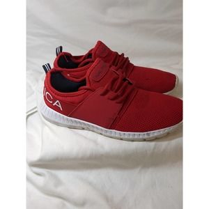 BOY'S LIGHTWEIGHT EVERYDAY SNEAKER Sz 6 Nautica